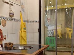 -鸿顺老铁锅美蛙鱼府(解放碑店)