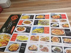 -三湘四水正宗湘菜(君峰路店)