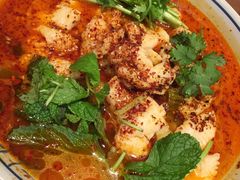 -云海肴·汽锅鸡·云南菜(天山百盛优客店)