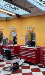 点击看大图 -Devilhands Barbershop男士理容店