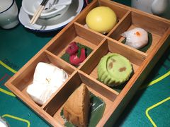 -粤港湾砂锅粥·宵夜(宝龙店)