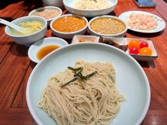 -裕兴记•蟹黄面馆(人民广场店)