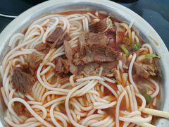 -薛记襄阳香辣牛肉面(平安路店)