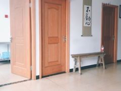 -灵美宠物诊所