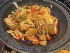 -老牌坊云南鱼豆花火锅(嵩山店)