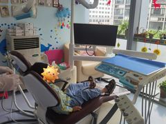 -极光口腔·矫正种植修复(锦江店)