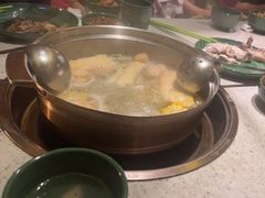 -润园四季椰子鸡火锅(海上世界店)