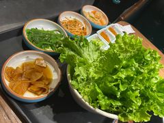 -明洞阿姨·韩式酱蟹烤肉·创意料理(三元桥店)