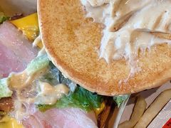 -麦当劳(展览路店)