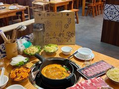 -黔三一夺夺粉酸汤火锅(百信店)