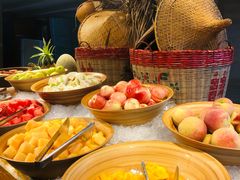 自助取餐区-松山湖凯悦酒店·Café自助餐厅·周末火舞秀表演