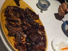 -八府香鸭·啫啫煲(华山路店)