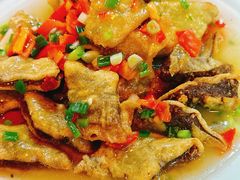 浇汁夹沙-柴窝堡22号辣子鸡·传承新疆菜