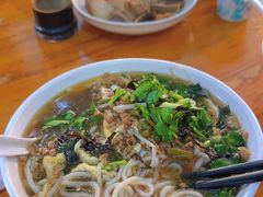 -靓姐南宁蒲庙生榨米粉(晓港湾店)