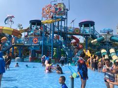 -欢乐水魔方水世界