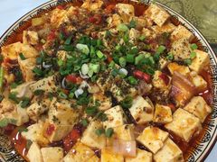 -乡土特色.冷锅鱼.牦牛肉汤锅