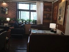 -爱上层楼咖啡馆(为公桥店)
