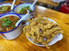 招牌酥肉-胖胖板凳面