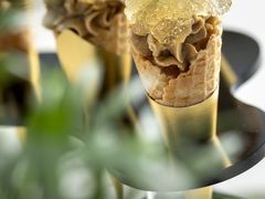 -港丽餐厅(高德置地店)