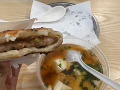 -张吉祥花椒肉火烧(老潍县美食城店)