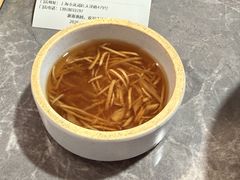 -莱莱小笼·乔艾