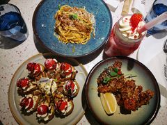 草莓忌廉华夫饼-BE BRIGHT KITCHEN(正佳广场店)