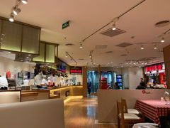 大堂-西贝莜面村(上海百联西郊店)