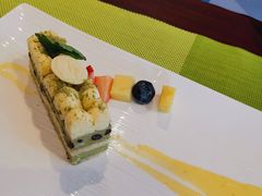 -香格里拉鱼跃地中海西餐厅·牛排披萨