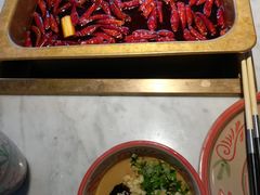 -尚尚仙·酸汤猪手·猪肚鸡火锅(华联万柳购物中心店)