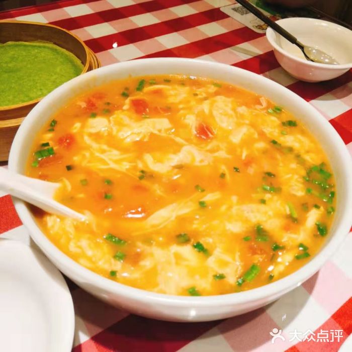 西红柿鸡蛋拌汤