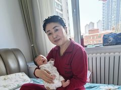 -爱月宝月嫂·育儿嫂(哈尔滨总店)