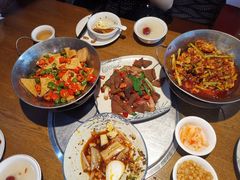 蕨耙腊肉-阿婉贵州苗家酸汤鱼(梅林店)