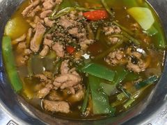 -有红鸡毛店·川菜(建设路店)