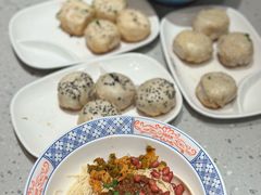 -小杨生煎(黄河路美食休闲街店)