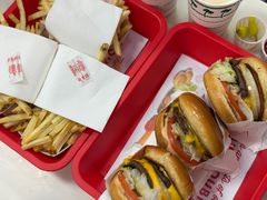 -In-N-Out Burger(LAX)