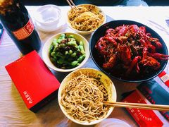 -巴厘龙虾·榜首油焖大虾(洞庭·艺术洋房店)