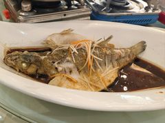 -艳阳天酒店(五里新村店)