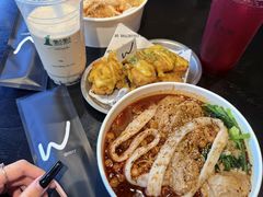 -W COLLECTIVE  DESSERT SHOP