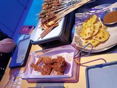 -燥次·烧烤酒场(万象城店)