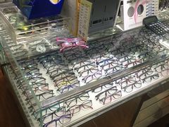 -华彬眼镜专业渐进配镜(潘家园店)