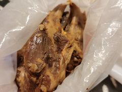 -鑫记婆婆兔·成都特产·兔头手撕兔(太古里店)