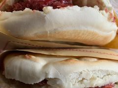 腊牛肉夹馍-杨天玉腊牛羊肉店