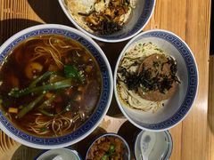 -沪西老弄堂面馆(定西路店)