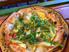 -Gather pizza