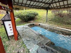 -森波拉火山温泉