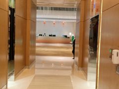 -上海浦东假日酒店
