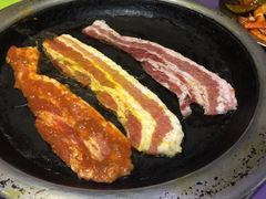 -韩红石板肉(范西路店)