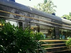 -火车头法国西餐厅