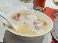 -东豪园林海鲜酒家(南港路辅路店)