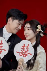 -至臻微拉婚纱摄影